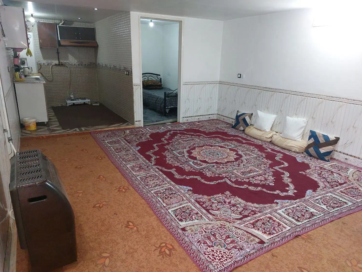 سوییت مبله تمیز و مرتب قیمت مناسب ساعتی روزانه|اجارهٔ کوتاهمدت آپارتمان و سوئیت|شیراز, شهرک ترکان|دیوار