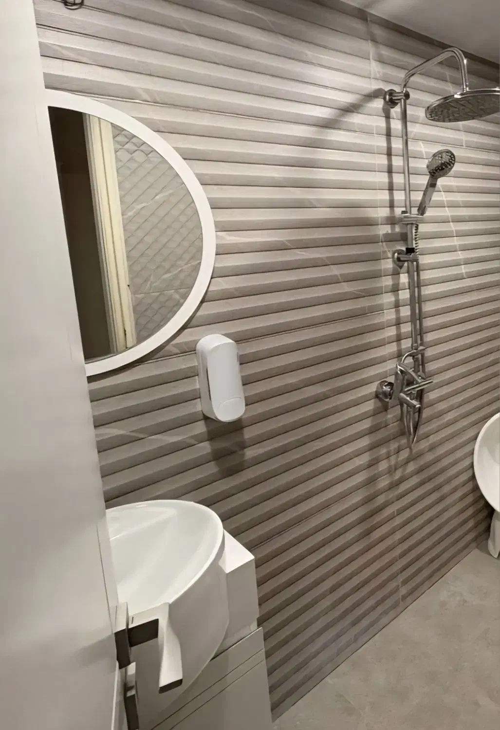 سه خوابه صفر.امام خمینی.سردار صادقی|فروش آپارتمان|اصفهان, پرتمان|دیوار