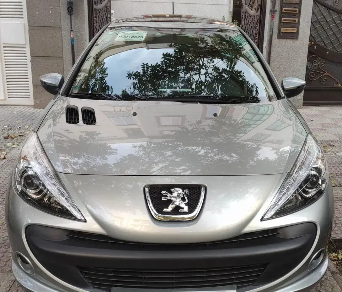 ۲۰۷ پانوراما تیتانیوم|خودرو سواری و وانت|همدان, |دیوار