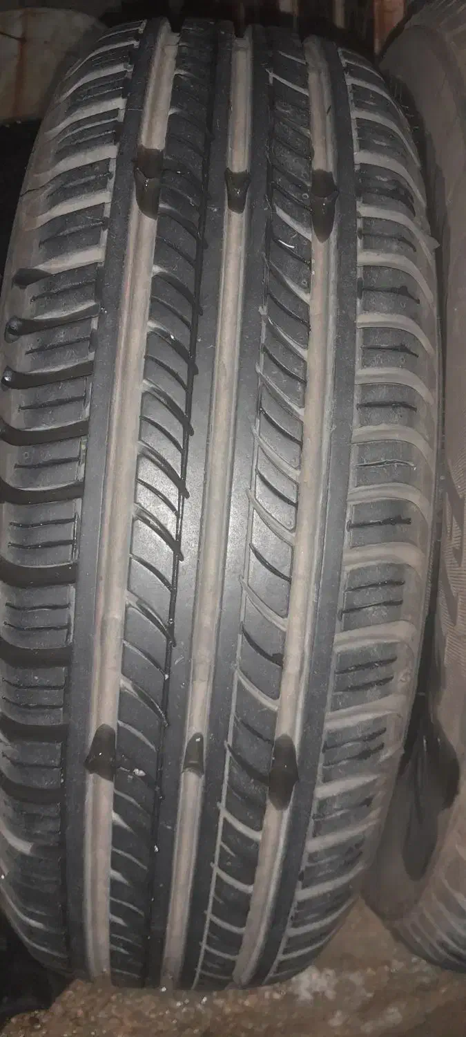 لاستیک بارز|قطعات یدکی و لوازم جانبی|کوار, |دیوار