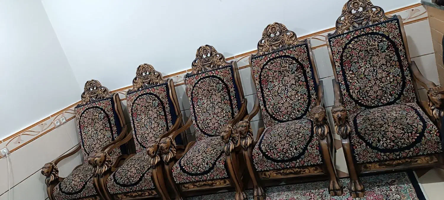 مبل قالی|مبلمان خانگی و میز عسلی|جیرفت, |دیوار