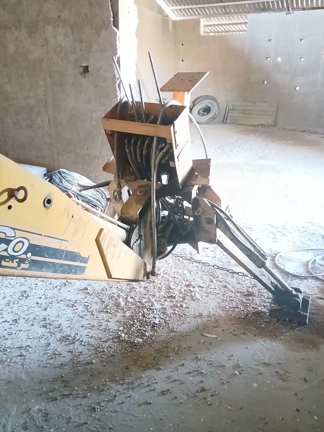 بیل عقب تراکتور سازی ایران|ماشینآلات صنعتی|زنجانرود, |دیوار