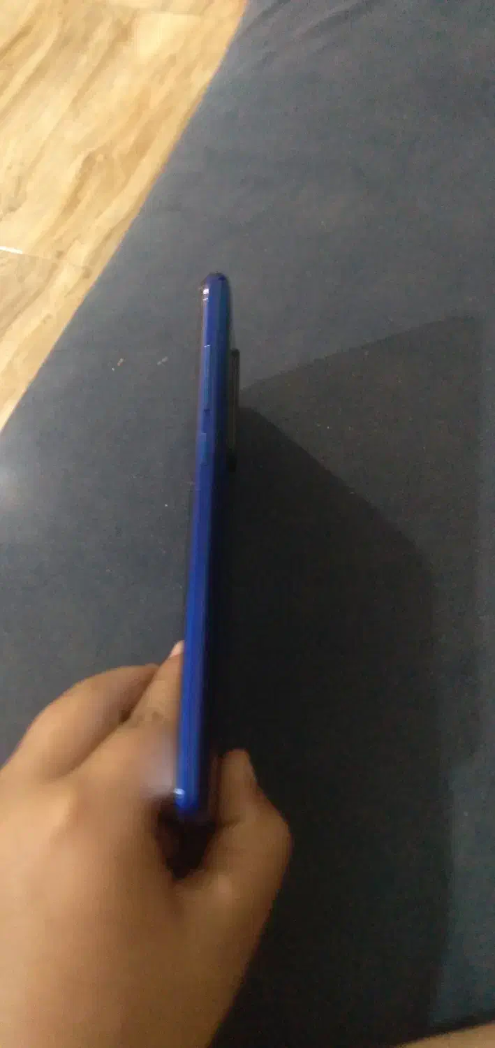 گوشی|موبایل|سرخنکلاته, |دیوار