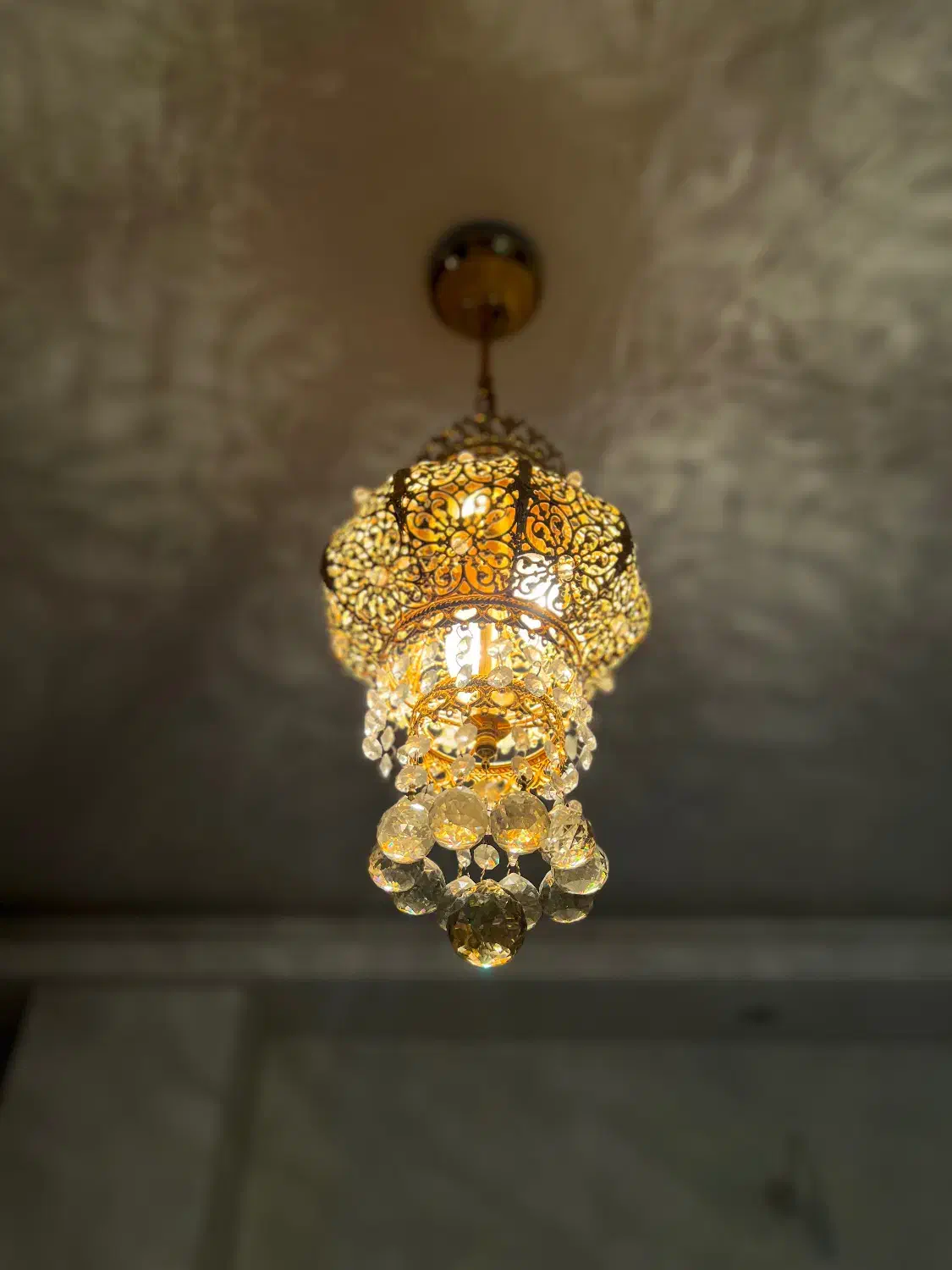 لوستر|لوستر و چراغ آویز|اصفهان, مسجد مصلی|دیوار