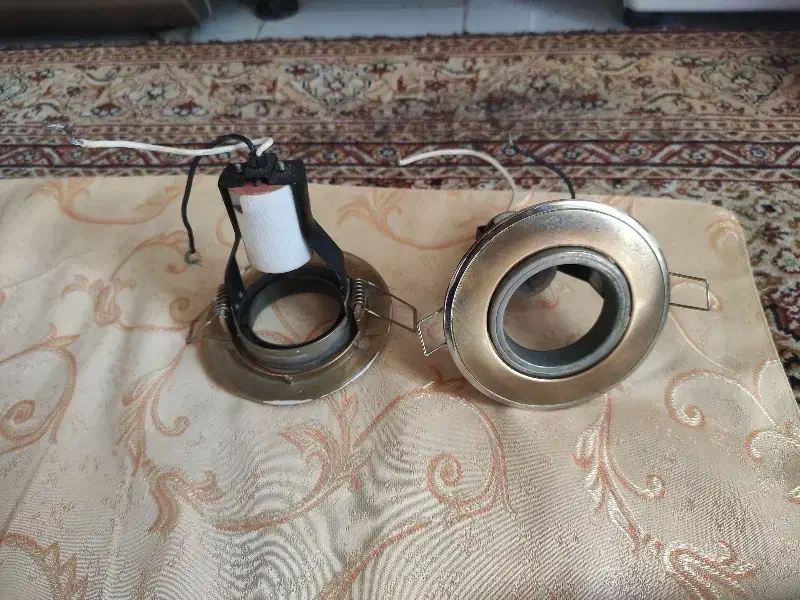 ۲عدد هالوژن|لوستر و چراغ آویز|تبریز, |دیوار