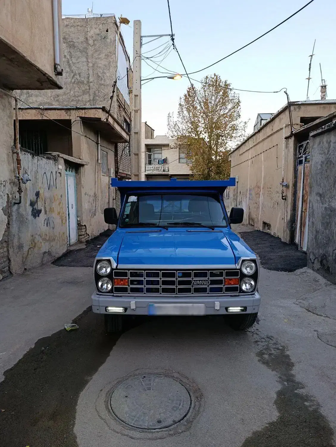 نیسان آپشنال رادیال 1403 معاوضه با سواری|خودرو سواری و وانت|نورآباد, |دیوار