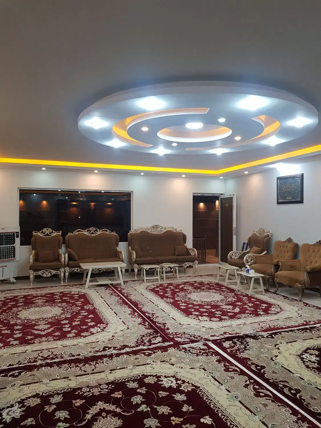 باغ شیک قیمت منصفانه|اجارهٔ کوتاه‌مدت ویلا و باغ|اصفهان, براآن شمالی|دیوار