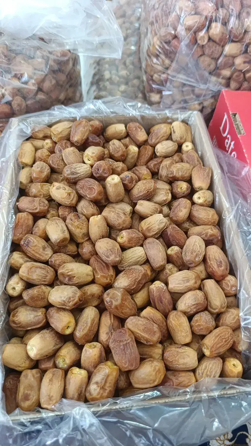 حراج واقعی خرما از کیلو ۱۰۵هزارتومان|خوردنی و آشامیدنی|قم, جهان بینی|دیوار