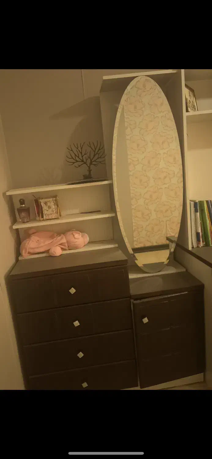 میز وآیینه وکمد ارایش|بوفه، ویترین، کنسول|همدان, |دیوار