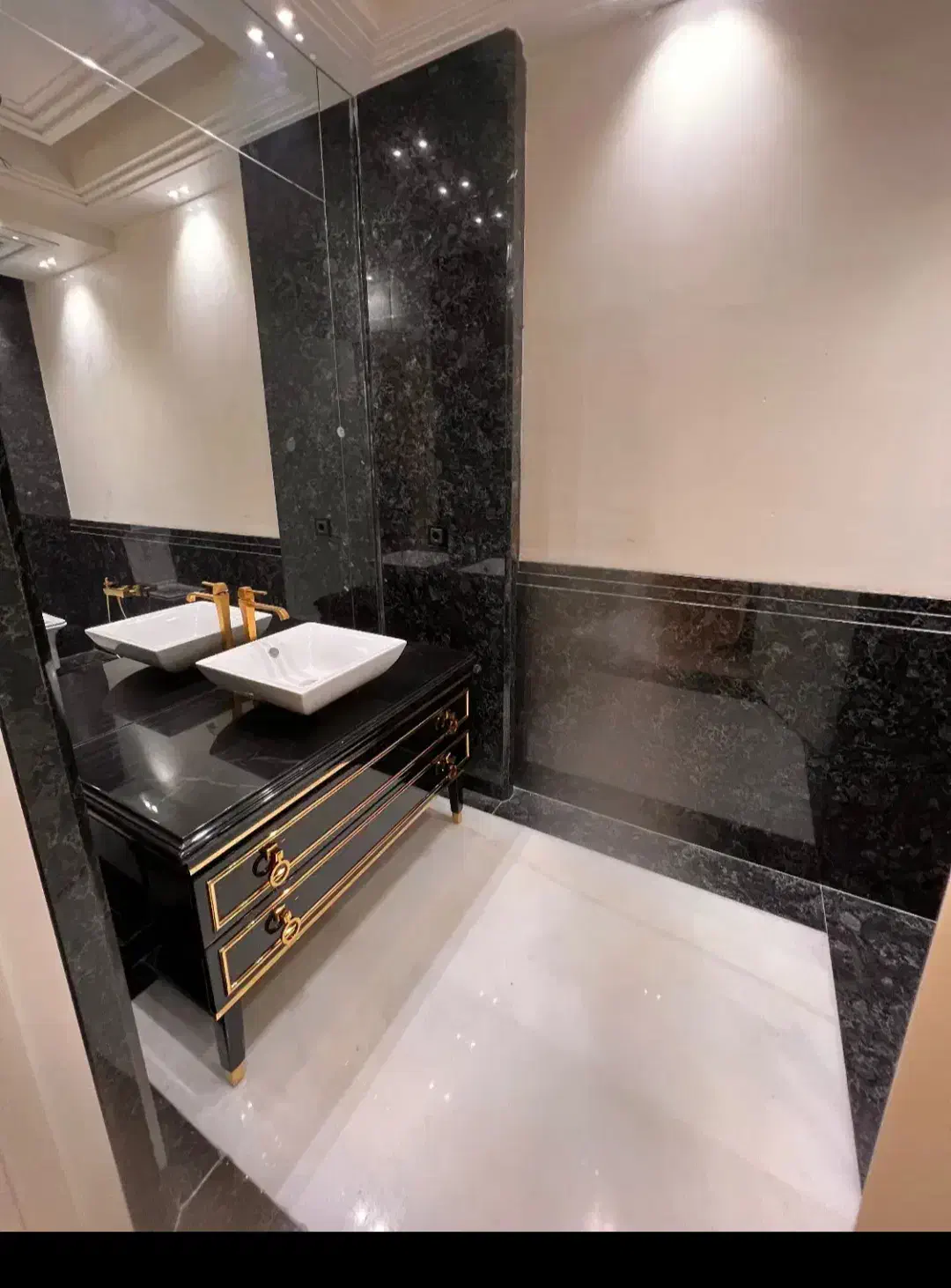 ویلا 1000 متری / سند تک برگ عرصه اعیان ششدانگ|فروش خانه و ویلا|رشت, دیلمان|دیوار