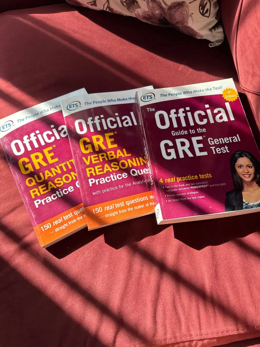 سه جلد کتاب آزمون GRE|کتاب و مجله آموزشی|تهران, اباذر|دیوار