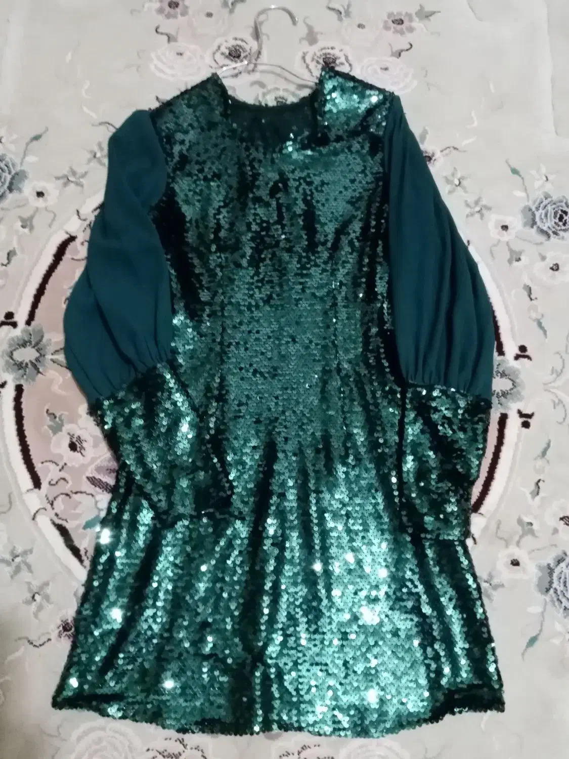 لباس مجلسی|لباس|تایباد, |دیوار