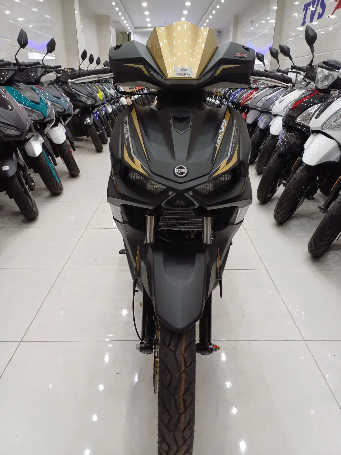 نیرو موتور /لاکی /قساط/ ایروکس /نمایندگی|موتورسیکلت|شیراز, حومه شیراز|دیوار