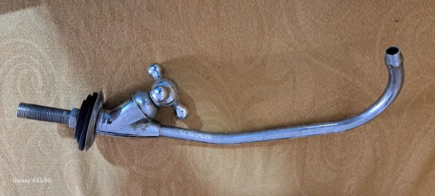 شیر آب تسویه کن ایتالیایی|آب‌سردکن و تصفیه آب|رشت, آب و برق|دیوار