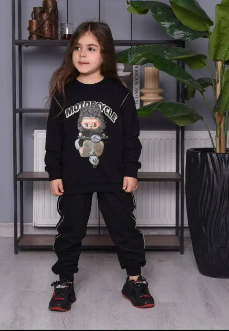 فروش لباس های اسپرت بچه گانه|کفش و لباس بچه|سعدآباد, |دیوار