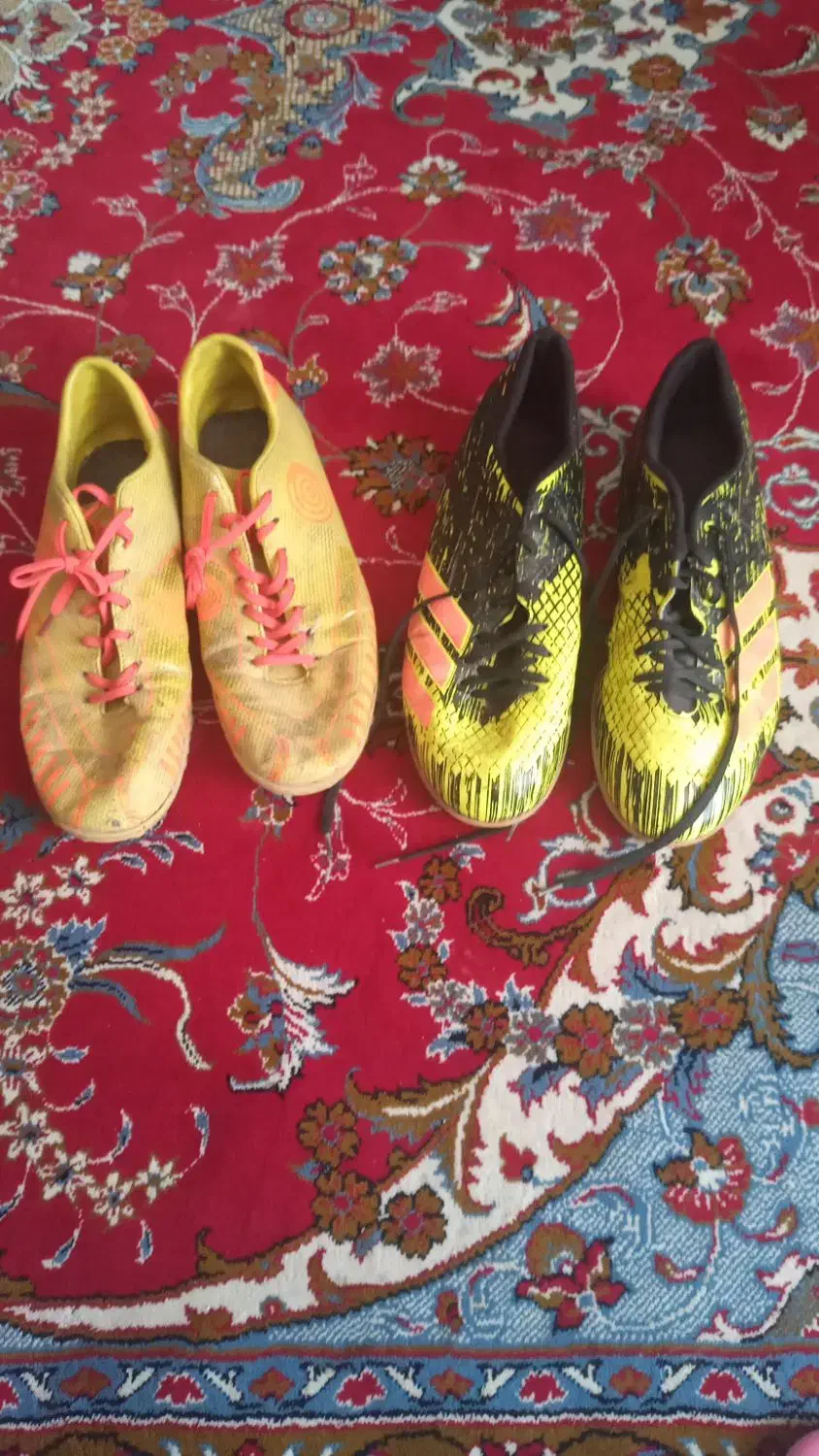 کفش فوتبالی سایز۴۳|کیف، کفش، کمربند|مرودشت, ثبت احوال|دیوار