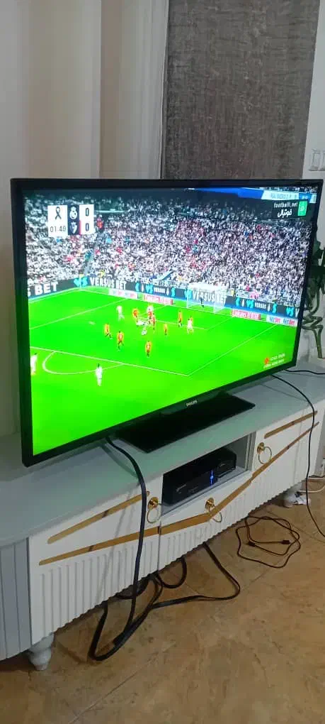 ال ای دی ۵۰ اینچ مارک فلیپس|تلویزیون و پروژکتور|آبادان, |دیوار