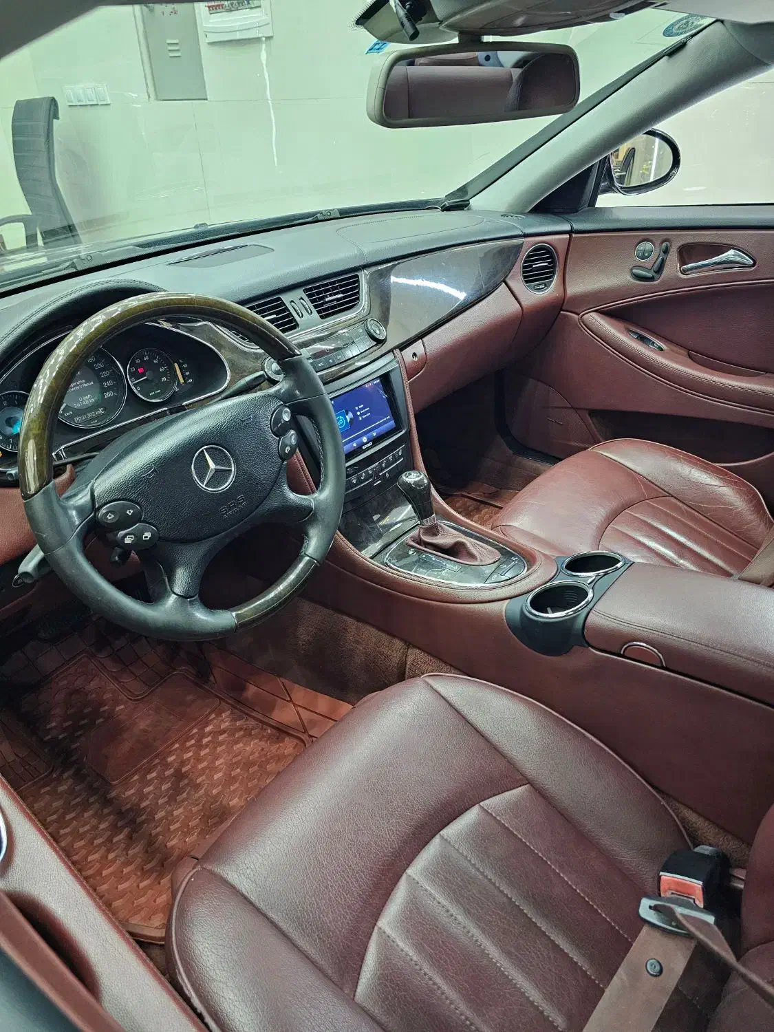 بنز cls500|خودرو سواری و وانت|اصفهان, محمودآباد|دیوار