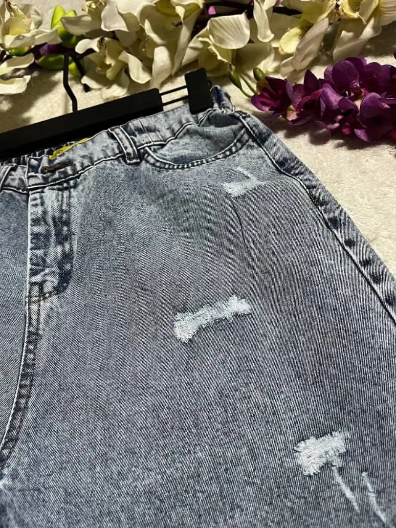 دوخت وتعمیرات لباس|لباس|شاهین‌شهر, نبوت|دیوار