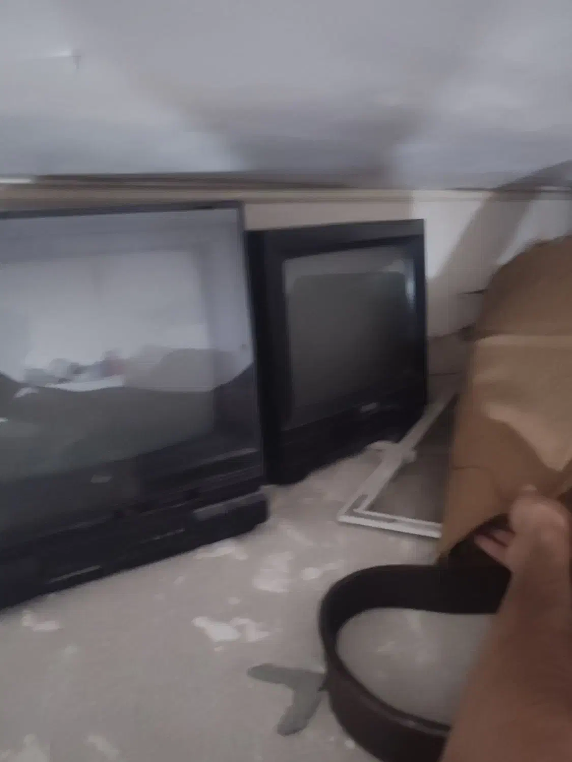 تلویزیون قدیمی برای دکوری|تلویزیون و پروژکتور|بیرجند, |دیوار