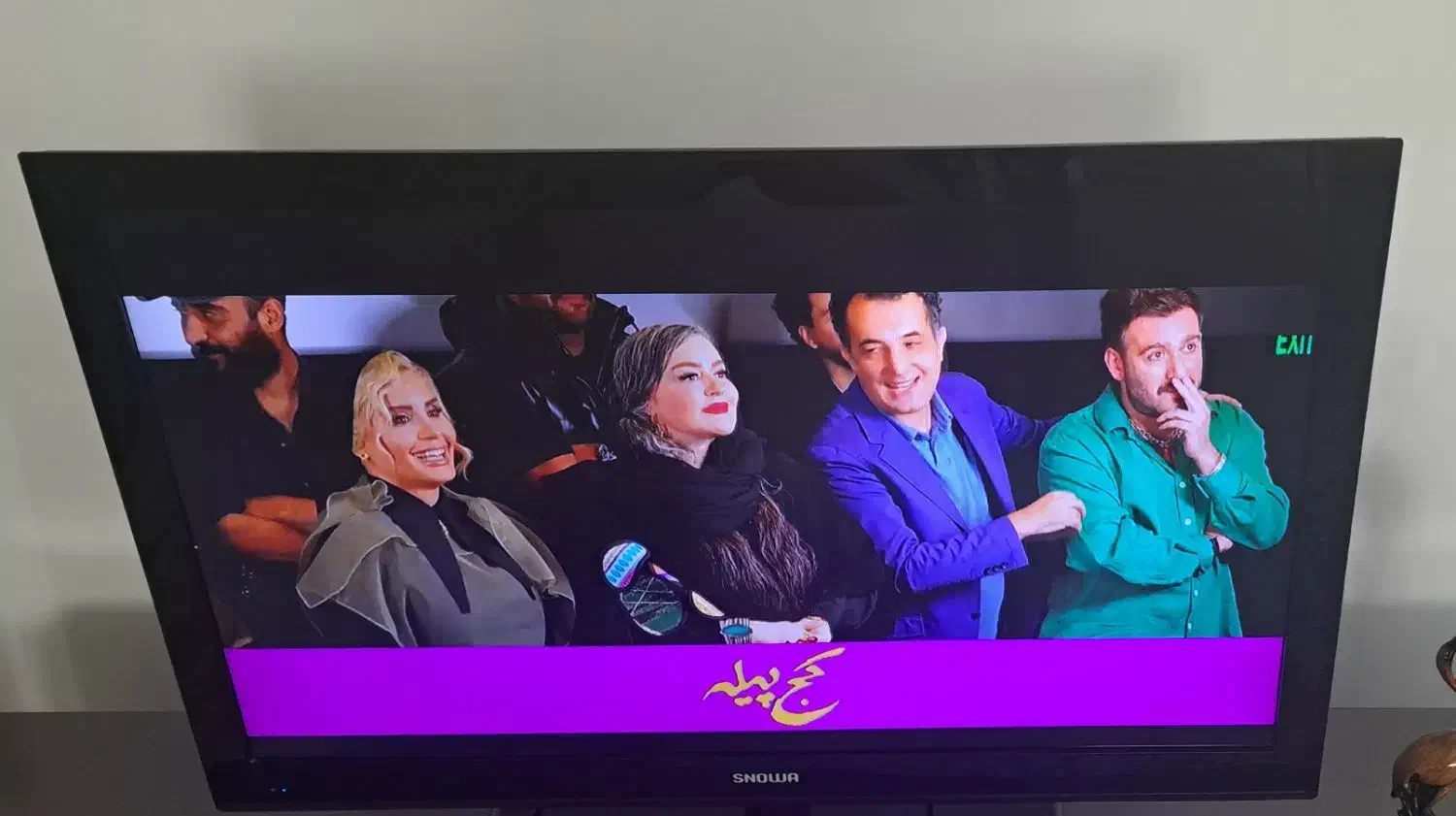 تلویزیون اسنوا ۴۲|تلویزیون و پروژکتور|فردیس, شهرک وحدت|دیوار
