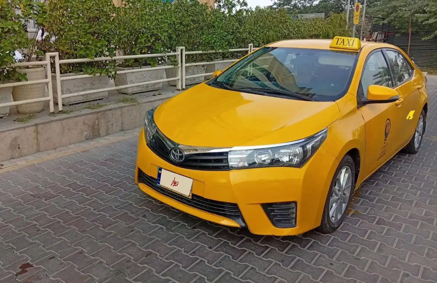 فروش تاکسی 2016|خودرو سواری و وانت|کیش, |دیوار