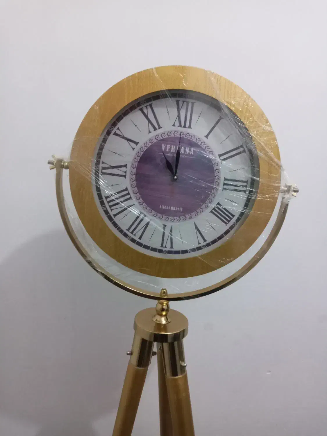 ساعت ایستاده کلکسیونی در حد صفر|ساعت دیواری و تزئینی|سقز, |دیوار