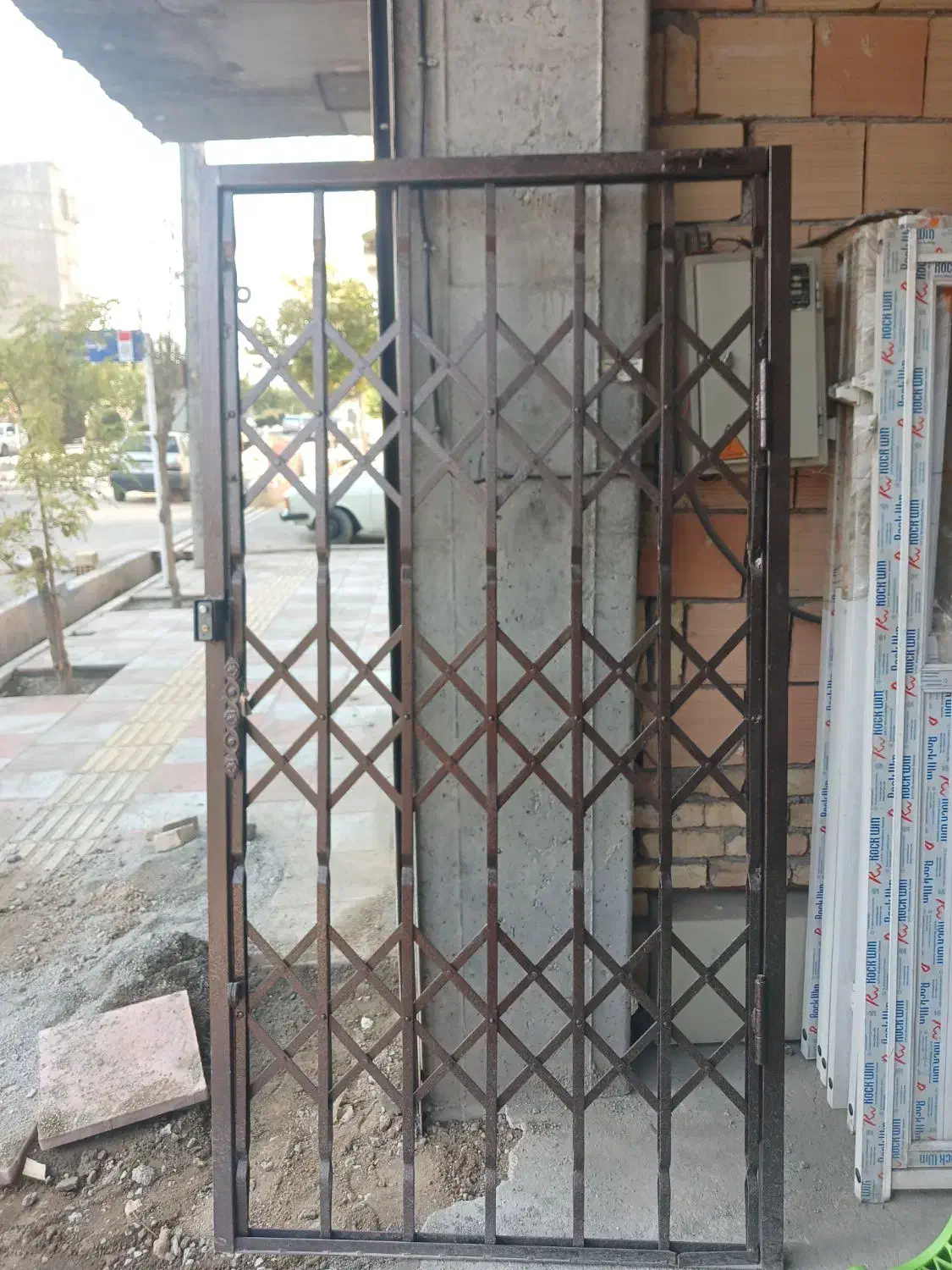 نرده حفاظ رودیواری به قیمت عمده دراکاردونی|خدمات پیشه و مهارت|رباط‌کریم, نصیرشهر|دیوار