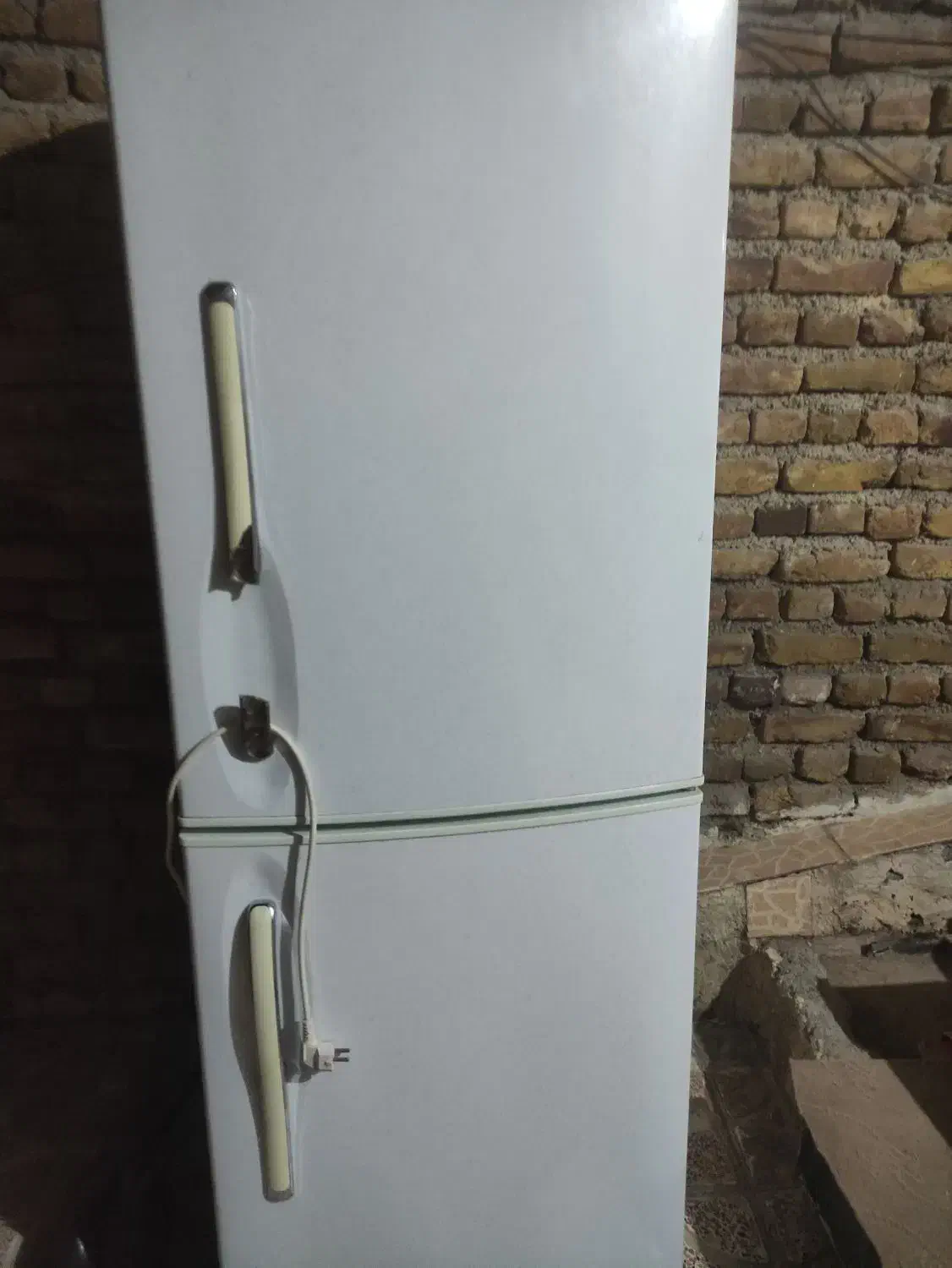 یخچال خانگی|یخچال و فریزر|نوشین شهر, |دیوار