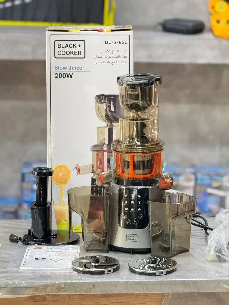 عصاره گیر چند کاره|آبمیوه‌گیر و آب‌مرکبات‌گیر|اصفهان, فرودگاه شهید بهشتی|دیوار