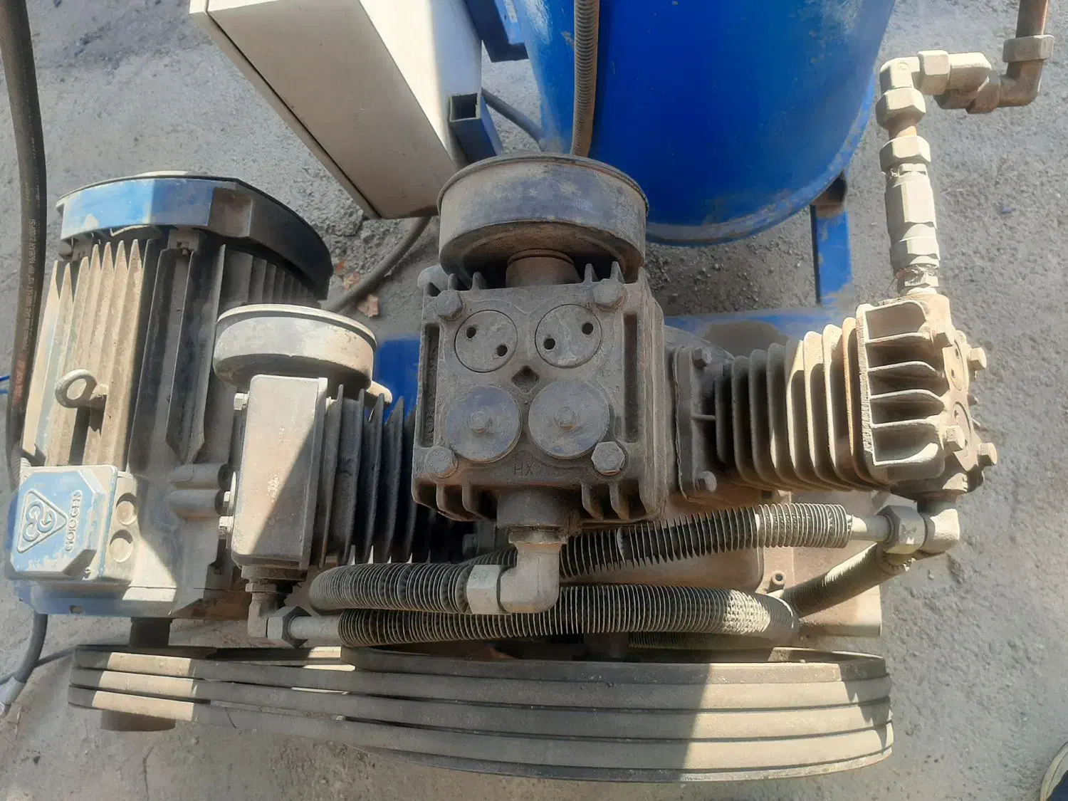 کمپرسور وپوستر‌‌ ۴۰ بار فشار قوی|ماشین‌آلات صنعتی|آبیک, |دیوار