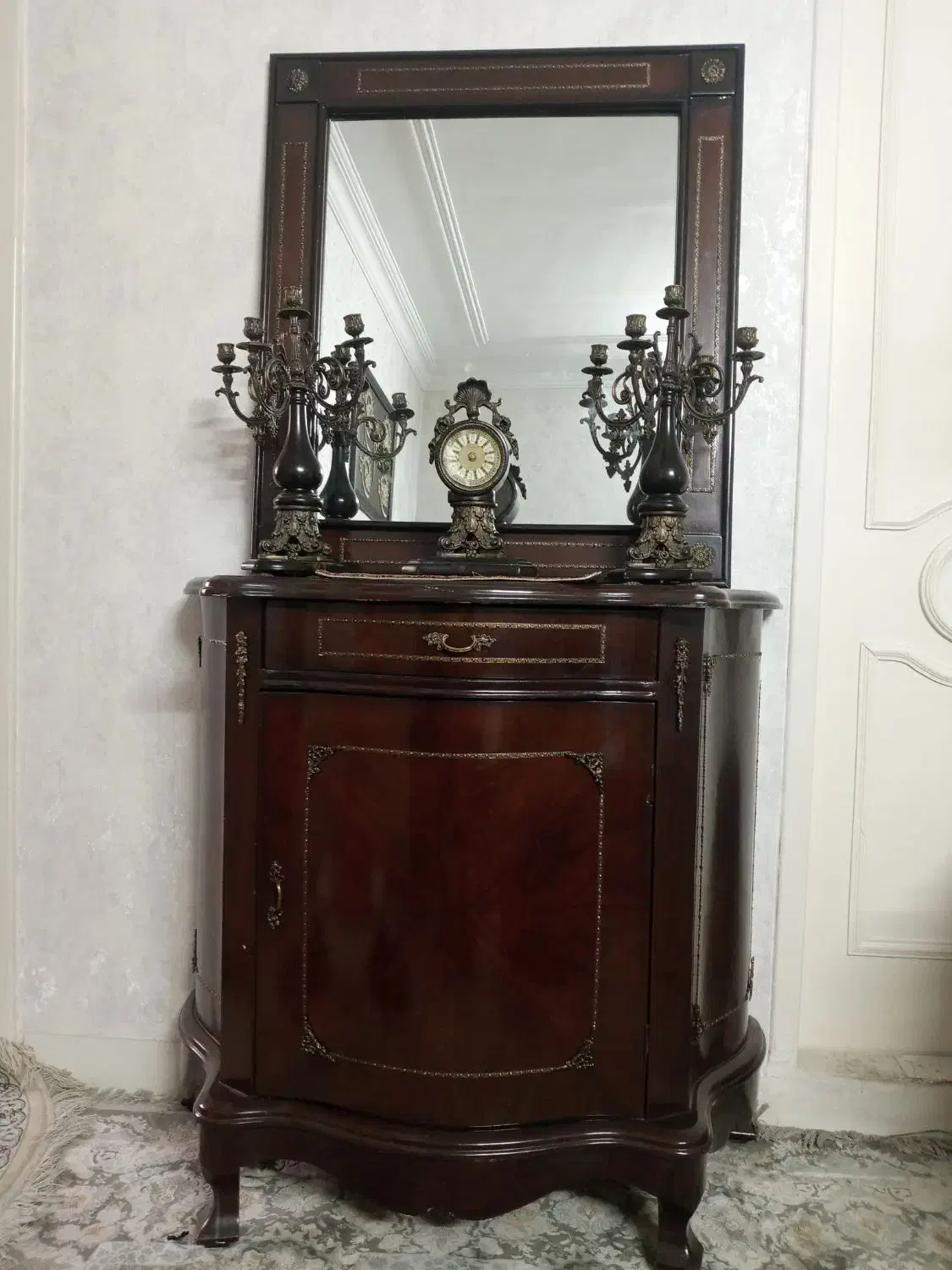 بوفه و شمعدان|بوفه، ویترین، کنسول|تهران, دولاب|دیوار