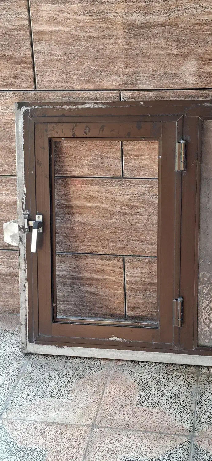 پنجره|مصالح و تجهیزات ساختمان|کلاله, |دیوار