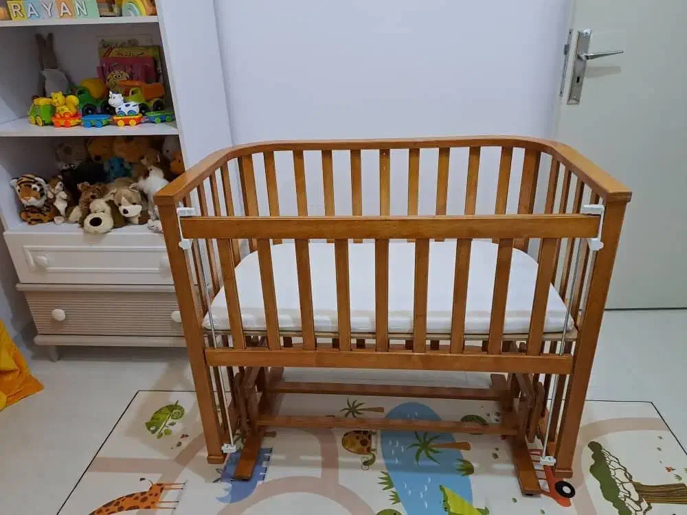 تخت نوزاد گهواره ای کنار مادر|تخت و صندلی بچه|تهران, جوادیه|دیوار