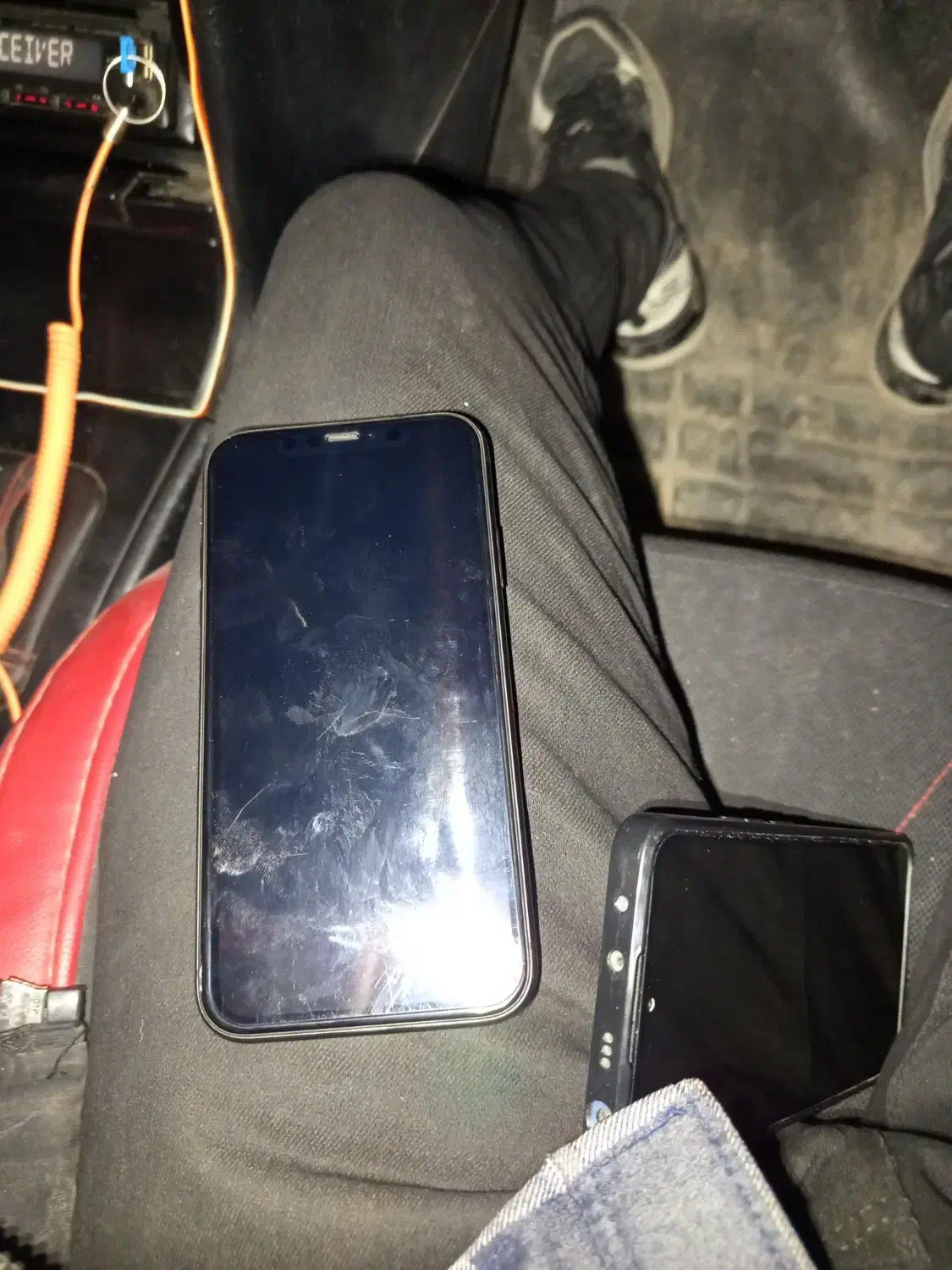 فروس ایفون ۱۱ نرمال|موبایل|قهدریجان, |دیوار