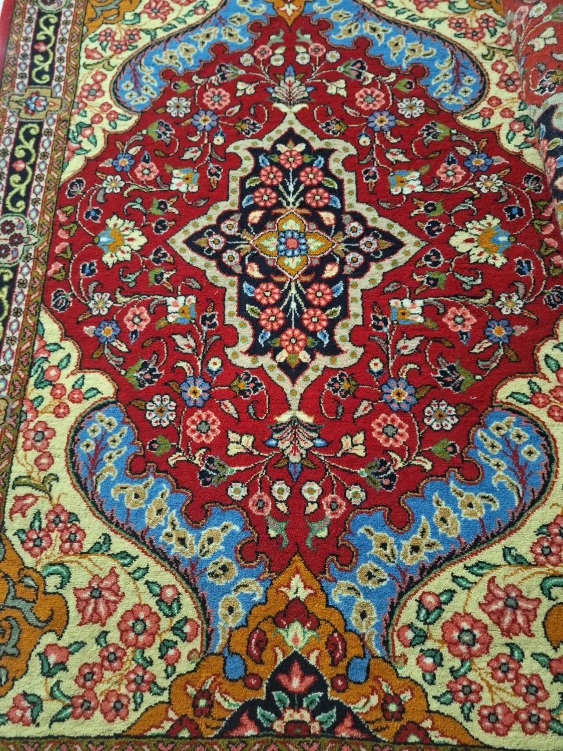 یک جفت ذرع و نیم|فرش|اراک, |دیوار