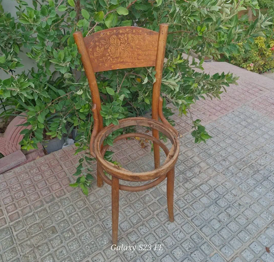 صندلی قدیمی|میز و صندلی غذاخوری|فسا, |دیوار