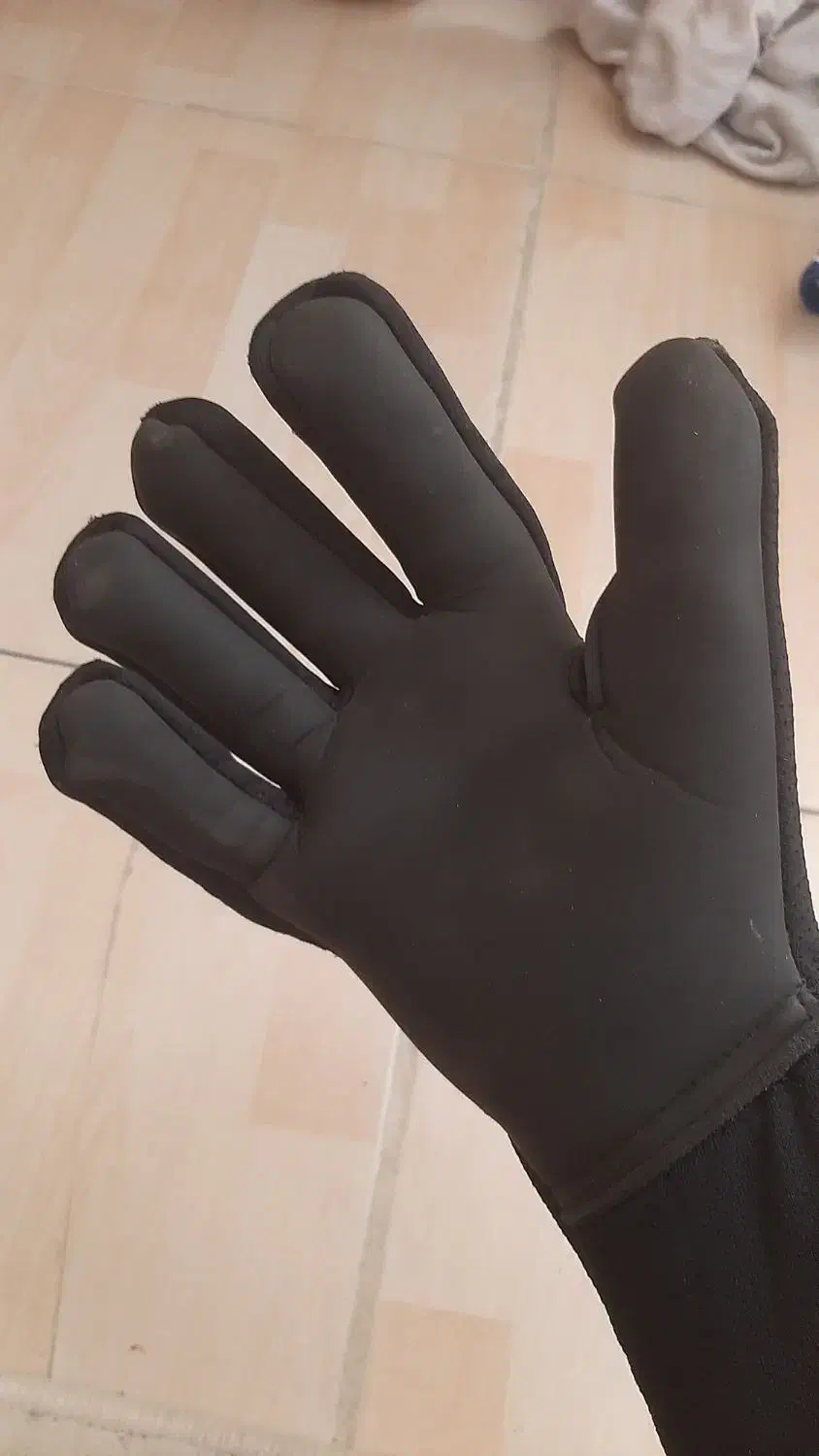 دستکش دروازه بانی ADIDAS|تجهیزات ورزشی|محمدیه-قزوین, |دیوار