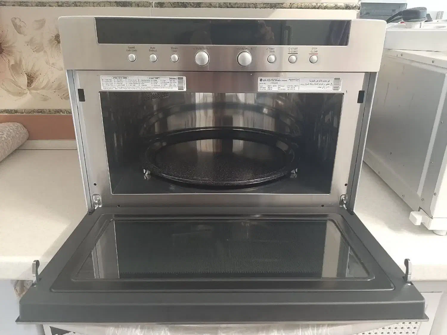 مایکروویو سولاریوم ال‌جی اصل|اجاق گاز و لوازم برقی پخت‌وپز|قم, زنبیل آباد|دیوار