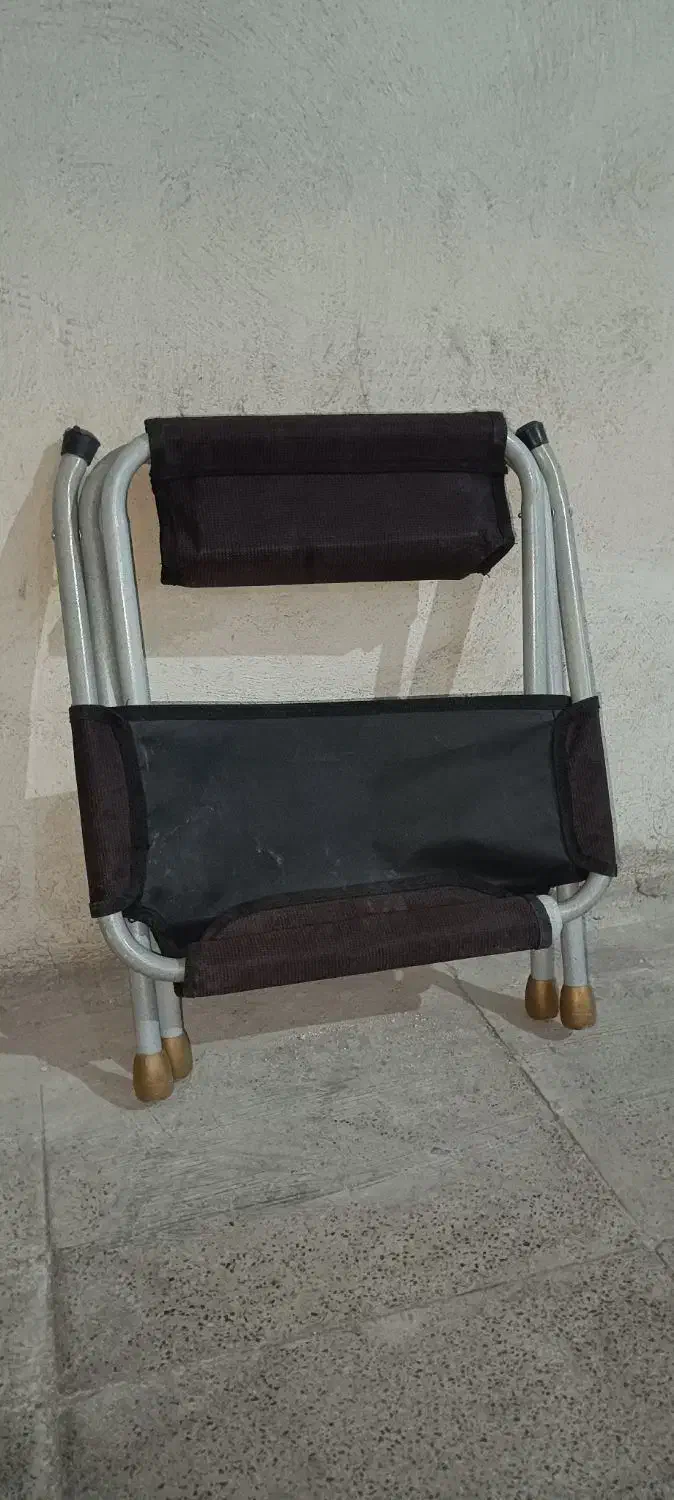 صندلی تاشو بسیار سبک و کم جا|صندلی و نیمکت|پاکدشت, پاکدشت (مامازند)|دیوار