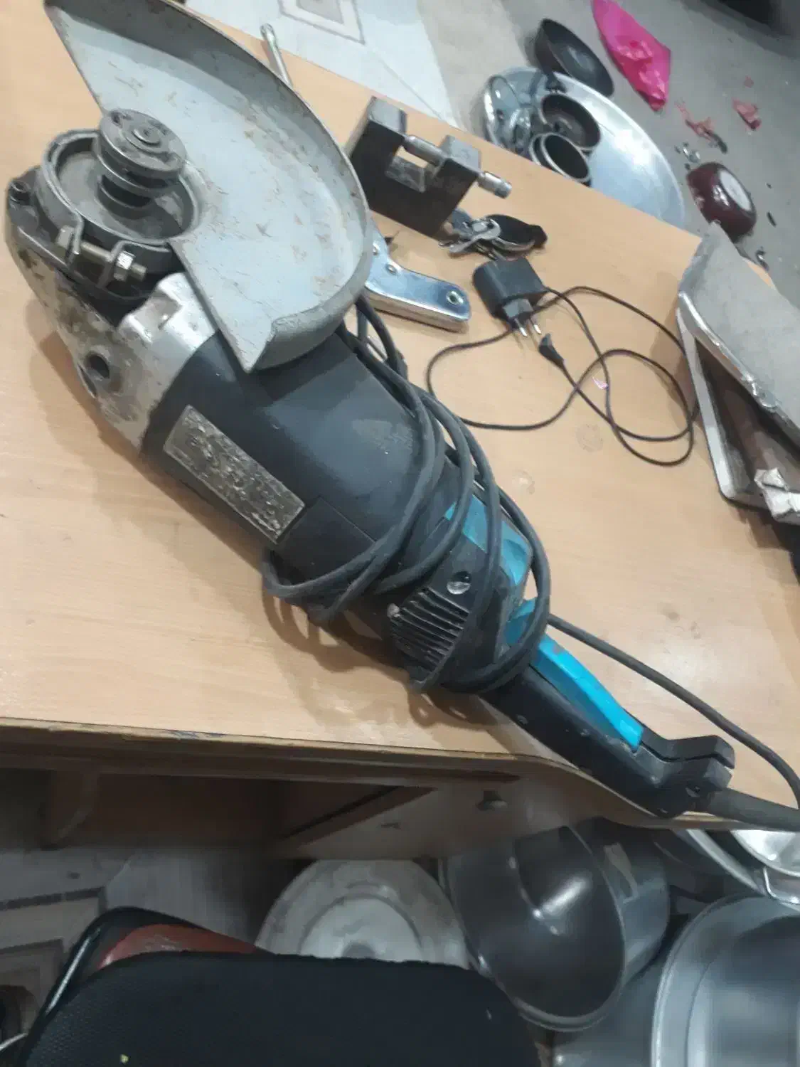 اجاره بالابر،سنگ فرز،بتنر،چکش تخریب زیر قیمت بازار|خدمات پیشه و مهارت|نقده, |دیوار