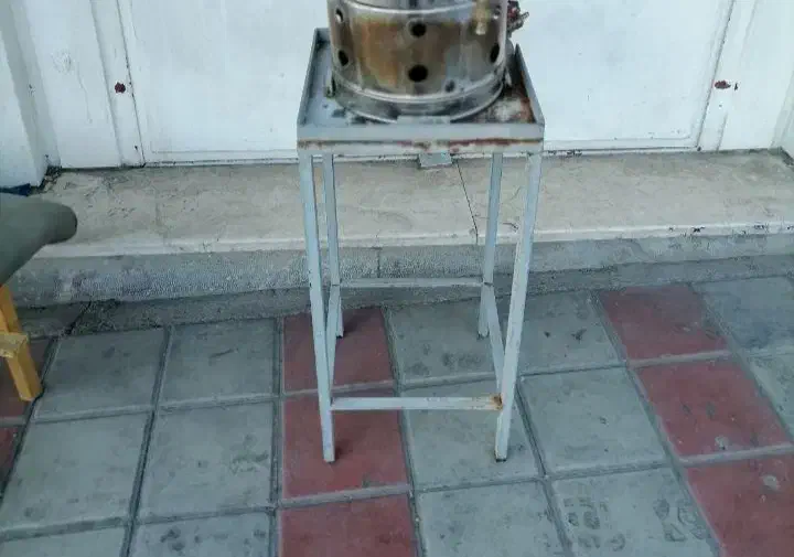 پایه فلزی سماور|سماور، چای‌ساز، قهوه‌ساز|قزوین, |دیوار