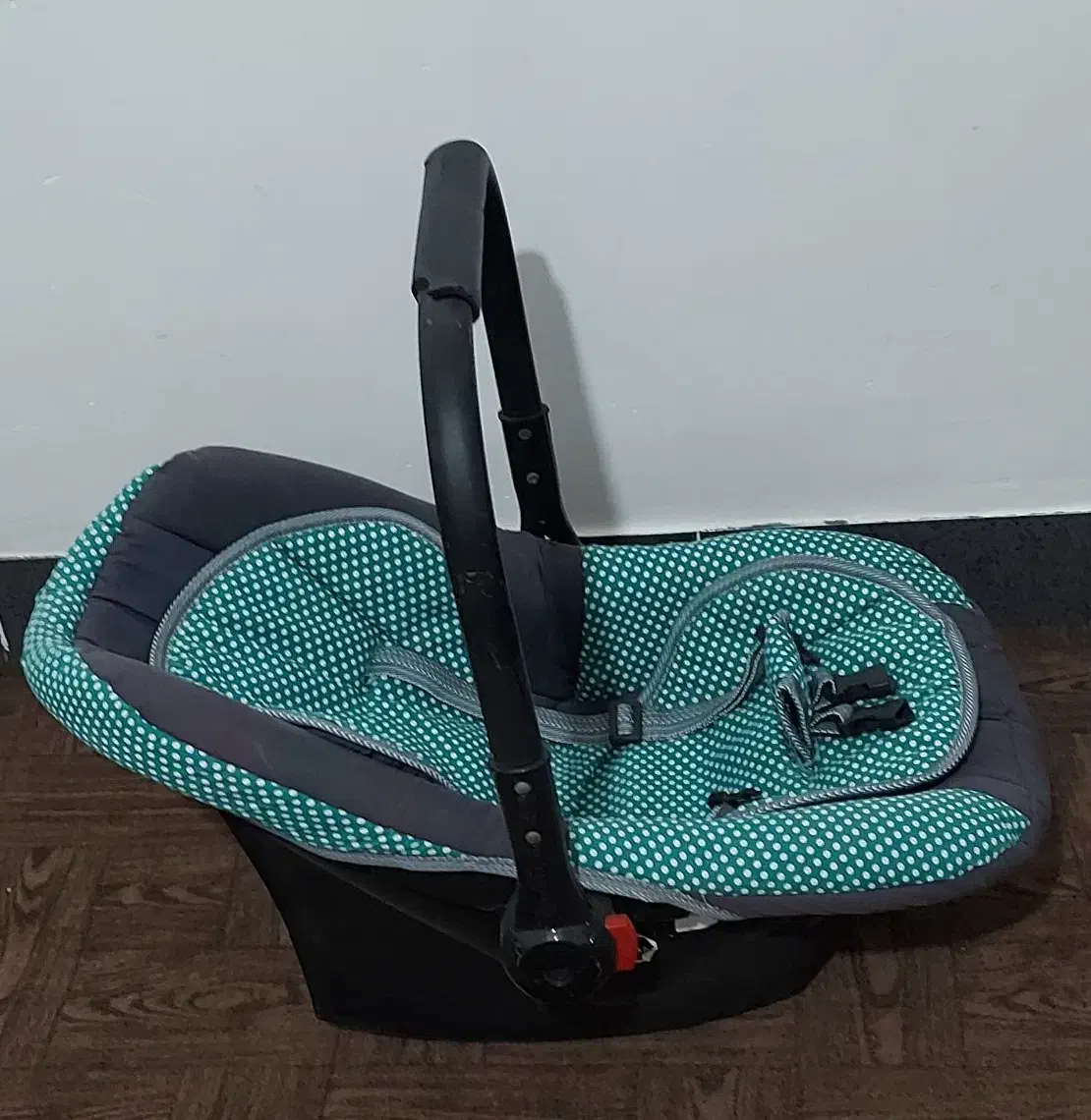 کَریِر حمل نوزاد دلیجان|کالسکه و لوازم جانبی|بیجار, |دیوار