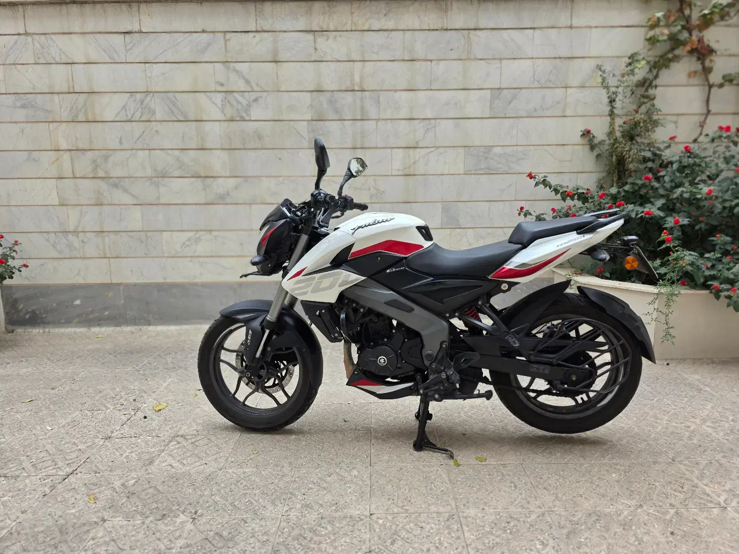 موتور سیکلت ns200 مدل ۱۴۰۳|موتورسیکلت|تهران, مهران|دیوار