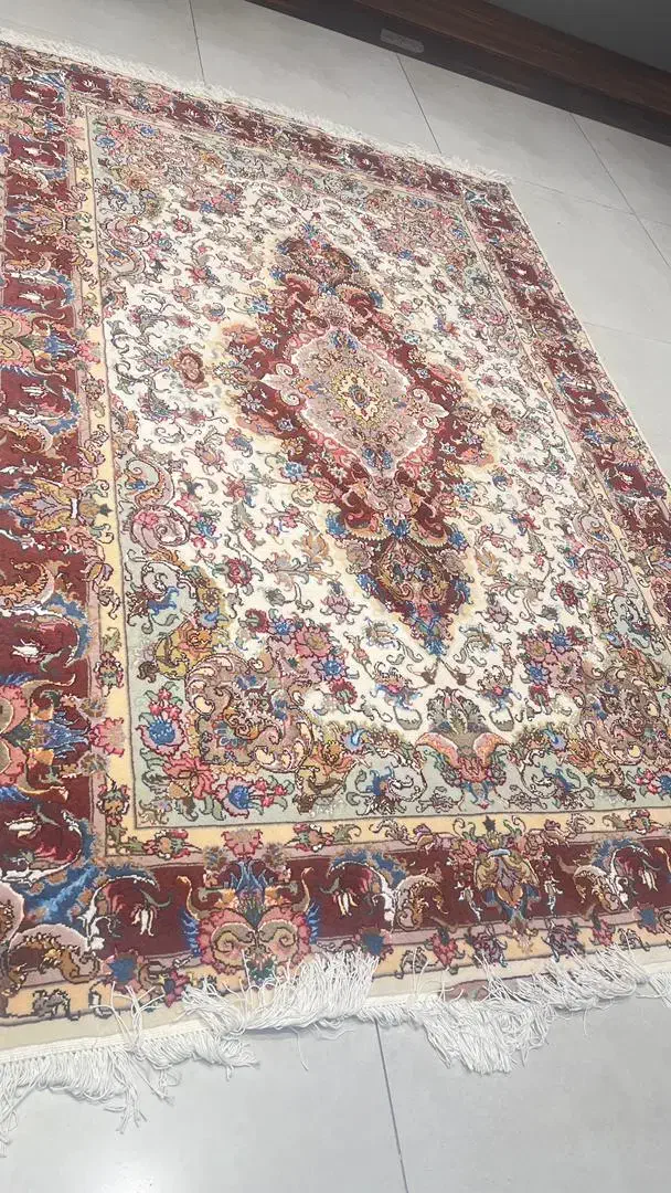 فرش خطیبی کرک ابریشم ۳۰ رج|فرش|گلستان (تهران), |دیوار