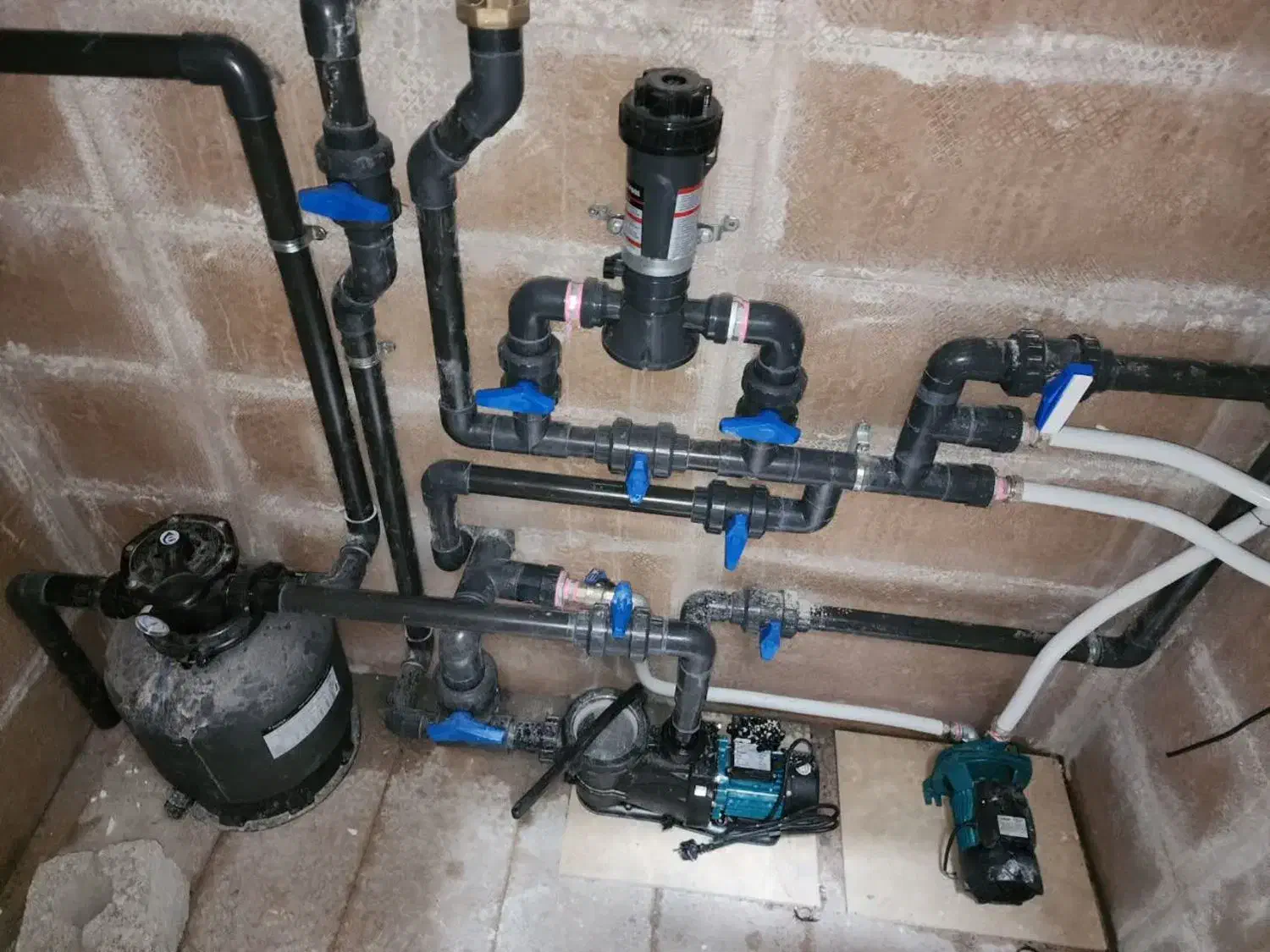 اجرای موتور خانه استخر|خدمات پیشه و مهارت|اصفهان, چرخاب|دیوار