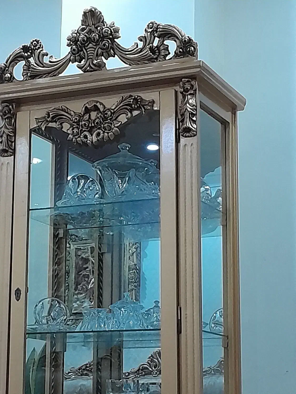 بوفه سالم وتمیز|بوفه، ویترین، کنسول|پردیس, فاز ۸|دیوار