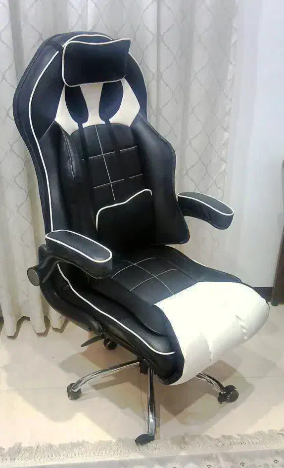 صندلی گیمینگ نو|صندلی و نیمکت|پرند, فاز ۳|دیوار