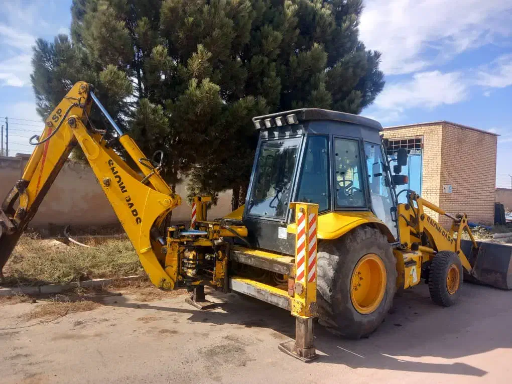 کار بیل بکهو|خدمات پیشه و مهارت|اسفرورین, |دیوار