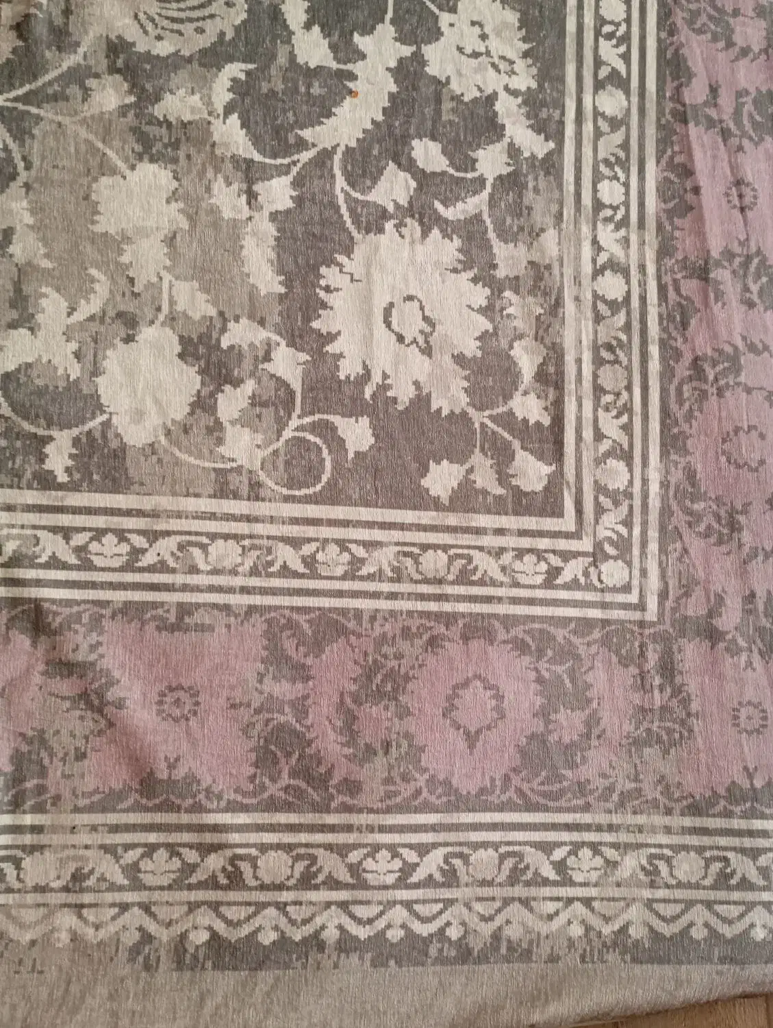 روفرشی|روفرشی|اراک, |دیوار